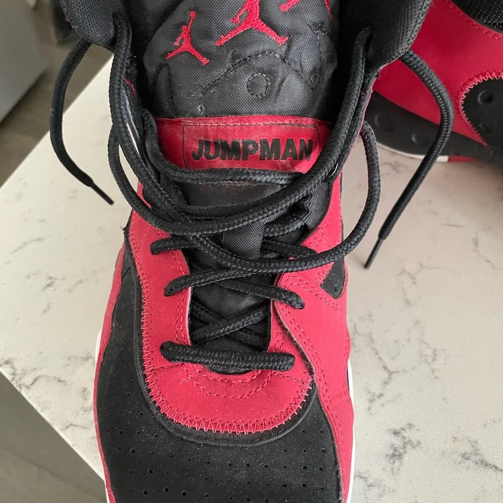 Nike Jordan Pro Jumpman - size 11.5 - Black & Red